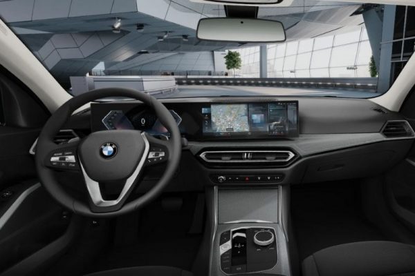 Noleggiate.it_BMW SERIES 3 318d touring_Interni